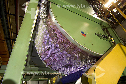  Subject: Aluminium recycling at Brazil - Novelis / Place: Pindamonhangaba city - Sao Paulo state (SP) - Brazil / Date: 2007 