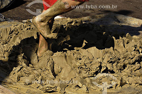  Process of making ceramic pot - Vitoria city - Espirito Santo - Brazil  