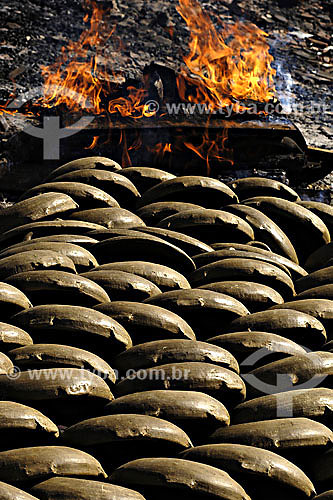  Ceramic pots - Vitoria city - Espirito Santo state - Brazil - June/2007 