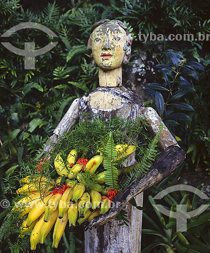  Statue with bananas  - Brazil
