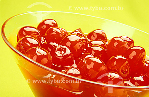  Food - Sweet - cup with cherries 