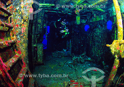  Diver inside the Corveta Ipiranga - Shipwreck - Fernando de Noronha region - Pernambuco state - Brazil 