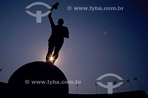  Belini Statue iat the entrance of Maracana Stadium* - Maracana neighbourhood - Rio de Janeiro city - Rio de Janeiro state - Brazil  * The Stadium is a National Historic Site since 12-26-2000. 