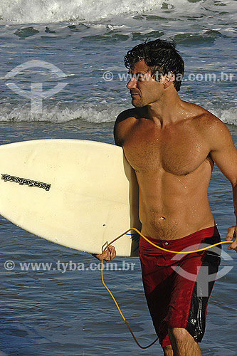  Surfer 