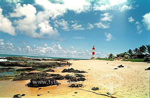  Farol de Itapoa Beach (Itapoa Lighthouse) - Salvador city - Bahia state - Brazil 