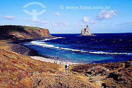  Tourists on Atalaia Beach - Fernando de Noronha Island* - Pernambuco state - Brazil  * The archipelago Fernando de Noronha is a UNESCO World Heritage Site since 16-12-2001. 