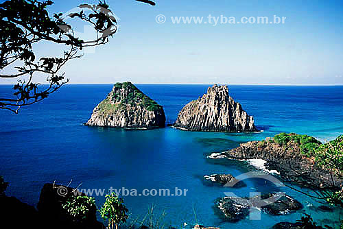  Fernando de Noronha Island* - Pernambuco state - Brazil  * The archipelago Fernando de Noronha is a UNESCO World Heritage Site since 16-12-2001. 