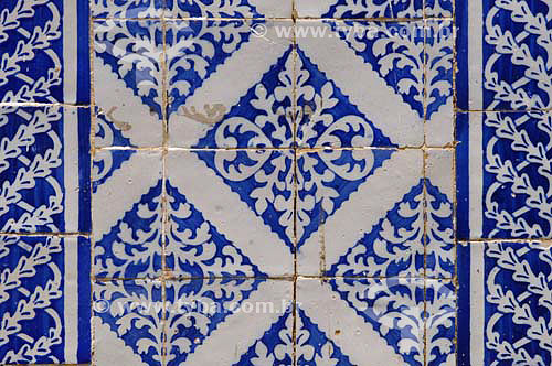  Detail of tile - Sao Luis city* - Maranhao State - Brazil - February 2006  *The city is World Heritage for UNESCO since 12-04-1997 and the architectural and town planning group of the city is National Historic Site since 03-13-1974. 