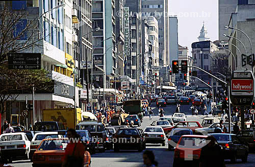  Rush time at Marechal Floriano Peixoto street -   Curitiba city - Parana state - Brazil 