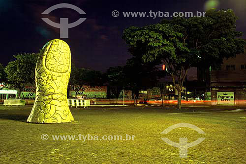  Sculpture (finger) - Cascavel city - Parana state - Brazil - March 2004 