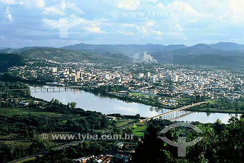  River passing through the city - Uniao da Vitoria city -  Parana state - Brazil - March 2004 