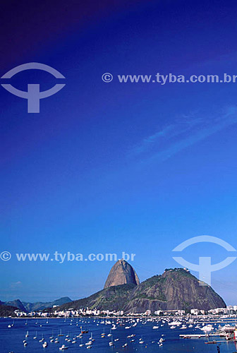  The Sugar Loaf Mountain* and Botafogo Cove with boats - Rio de Janeiro city - Rio de Janeiro state - Brazil  * Commonly called Sugar Loaf Mountain, the entire rock formation also includes Urca Mountain and Sugar Loaf itself (the taller of the two).  