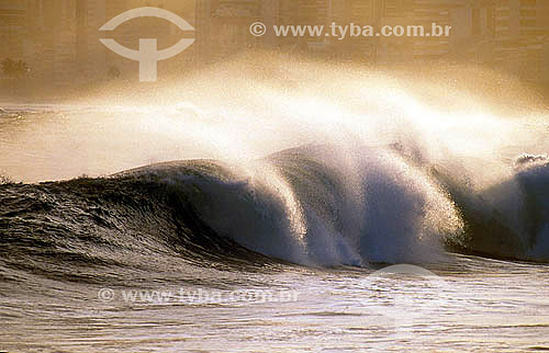  Waves at Ipanema beach by sunset - Rio de Janeiro city - Rio de Janeiro state - Brazil 