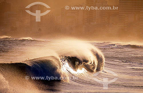  Waves at Ipanema beach by sunset - Rio de Janeiro city - Rio de Janeiro state - Brazil 