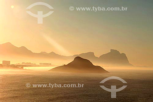  Sunrise view of the Recreio and Barra da Tijuca Beaches - Rio de Janeiro city - Rio de Janeiro state - Brazil 