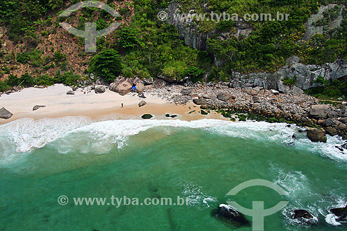  Aerial view of Abrico beach (used by naturalists) - Grumari - Rio de Janeiro city - Rio de Janeiro state - Brazil 