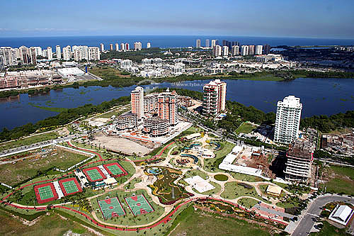  Aerial view of a  condominium at Barra da Tijuca neighborhood - Rio de Janeiro city - Rio de Janeiro state - Brazil                                                                                                                                       