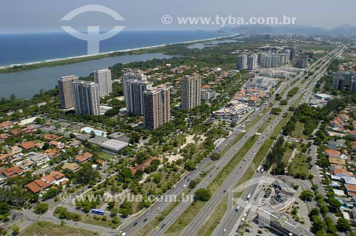  Aerial view of Americas Avenue - Barra da Tijuca neighborhood - Rio de Janeiro city - Rio de Janeiro state - Brazil - April 2006 