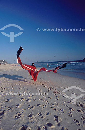  Kyte surf at Barra da Tijuca Beach - Rio de Janeiro city - Rio de Janeiro state - Brazil 