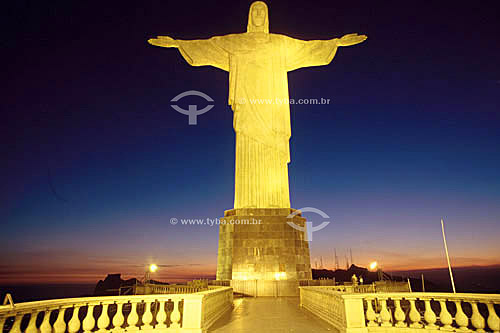  Christ the Redeemer statue over Corcovado Hill at night - Rio de Janeiro city - Rio de Janeiro state - Brazil 