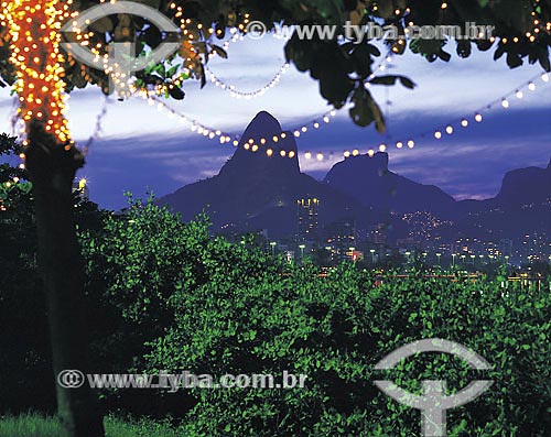  Decorated tree and view of Two Brothers Mountain and Gavea stone - Rio de Janeiro city - Rio de Janeiro state 