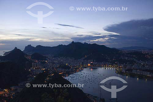  Rio de Janeiro city at night seen from the top of the Sugarloaf mountain - Rio de Janeiro state - Brazil 