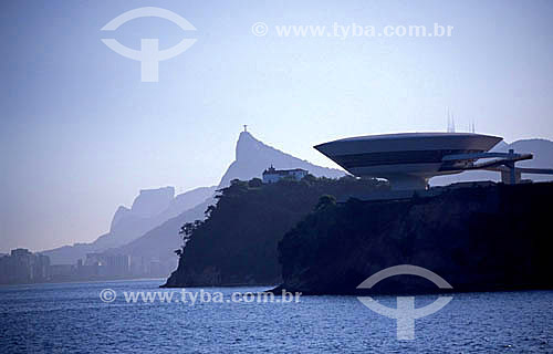  MAC - Contemporary Art Museum with the Christ the Redeemer in the background - Niteroi city - Rio de Janeiro state - Brazil 