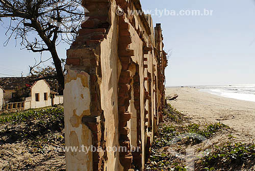  Water flood over Atafona beach - Paraiba do Sul river mouth - Campos dos Goytacazes region - Rio de Janeiro state - Brazil 