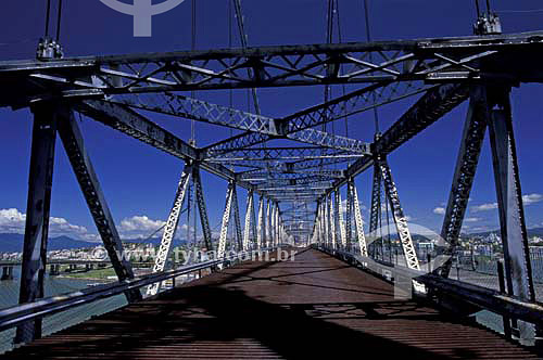  Hercilio Luz Bridge - Florianopolis city - Santa Catarina state - Brazil - January 2003 