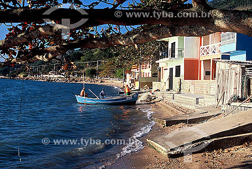  Fishermen - Ribeirao da Ilha neighbourhood - Florianopolis city - Santa Catarina state - Brazil - July 2006  