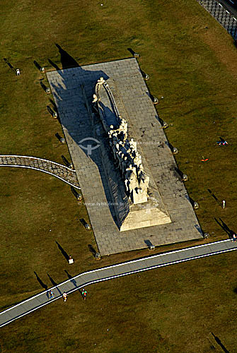  Aerial view of Bandeiras monument - Sao Paulo city - Sao Paulo state - Brazil 