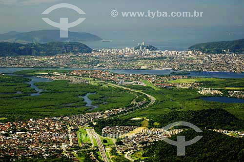  Baixada Santista view from Serra do Mar, Cubatao on the foreground and Sao Vicente in the background - Sao Paulo state - Brazil 