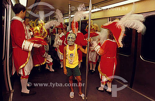  Carnival in the tube station - Rio de Janeiro city - Rio de Janeiro state - Brazil 