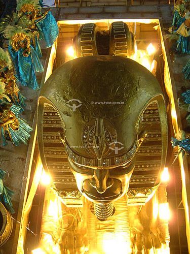  Allegorical car in the parade of the Mangueira Samba School during Carnival 2003 at Marques de Sapucai - Sambodromo - Rio de Janeiro city - Rio de Janeiro state - Brazil 