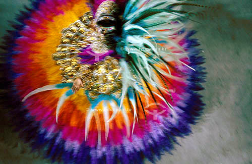  Baiana  in the parade of the Mangueira Samba School during Carnival 2003 at Marques de Sapucai - Sambodromo - Rio de Janeiro city -  Rio de Janeiro state - Brazil 