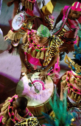  Bateria (drum section) - in the parade of the Mangueira Samba School during Carnival 2003 at Marquês de Sapucai - Sambodromo - Rio de Janeiro city - Rio de Janeiro state - Brazil 