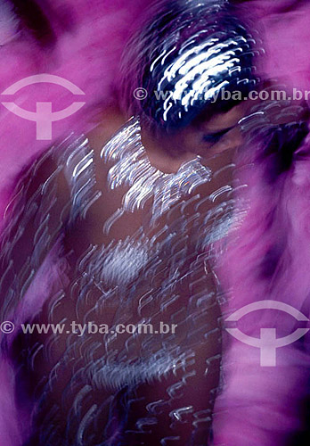  Passista dancing during the Carnival parade in Rio de Janeiro city - Rio de Janeiro state - Brazil 