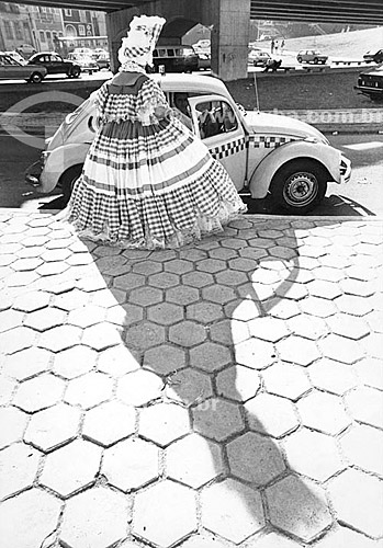  Subject: Baiana going to the carnival parade / Place: Catumbi neighborhood - Rio de Janeiro city - Rio de Janeiro state (RJ) - Brazil / Date: 1987 