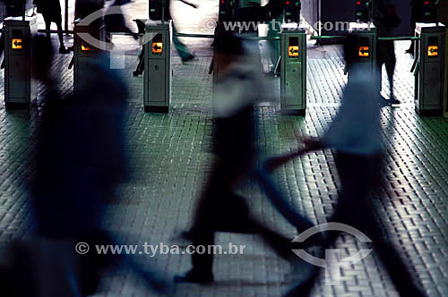  Silhouette of people - 