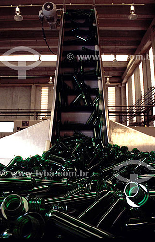  Bottles industry  
