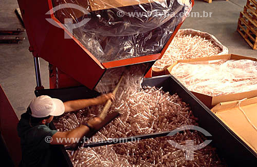  Bottles industry  