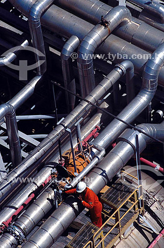  Worker at a petroleum platform - Brazil 