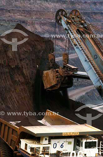  Subject: Carajas Mine - Rio Doce Vale Company / Place: Carajas city - Para state (PA) - Brazil / Date: 2003 