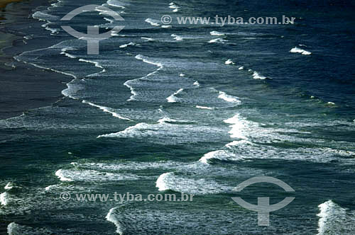  Sea, waves 