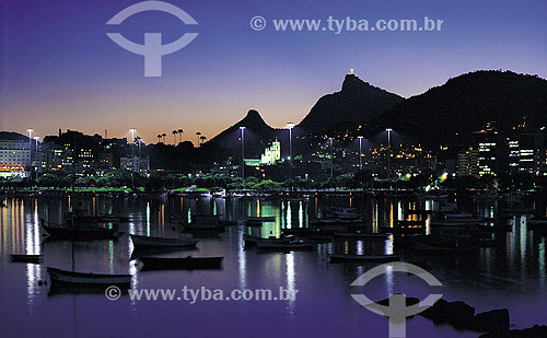  Boats at Guanabara Bay with Nossa Senhora do Outeiro da Gloaria church and COrcovado mountain on the background - Rio de Janeiro city - Rio de Janeiro state - Brazil 