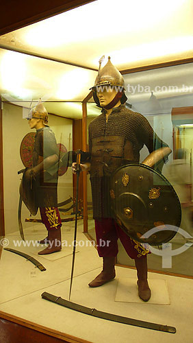  Armour in exibition at Topikapi Palace - (1475) - Classic Ottoman style - Istanbul - Turkey - 10/2007 