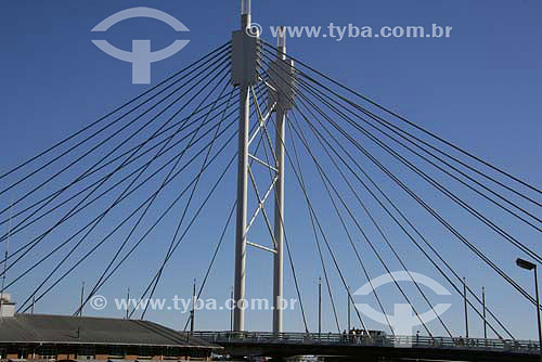  Nelson Mandela Bridge  (new part of the city) - Johannesburg - South Africa - August 2006 