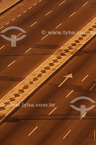  Road - Highway - Vitoria city - Espirito Santo state - Brazil - November 2006 