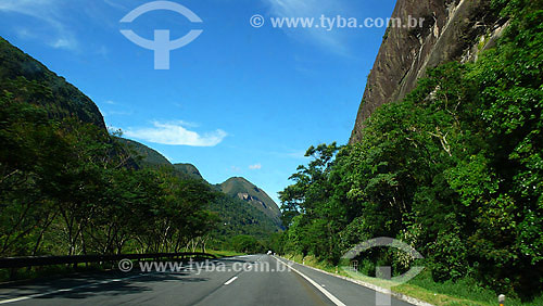  Road - BR 040 highway (Rio de Janeiro - Juiz de Fora - Petropolis region - Rio de Janeiro state - Brazil 