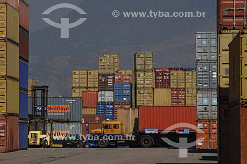  Export - Containers - Rio de Janeiro city Port - Rio de Janeiro state - Brazil - August 2006 